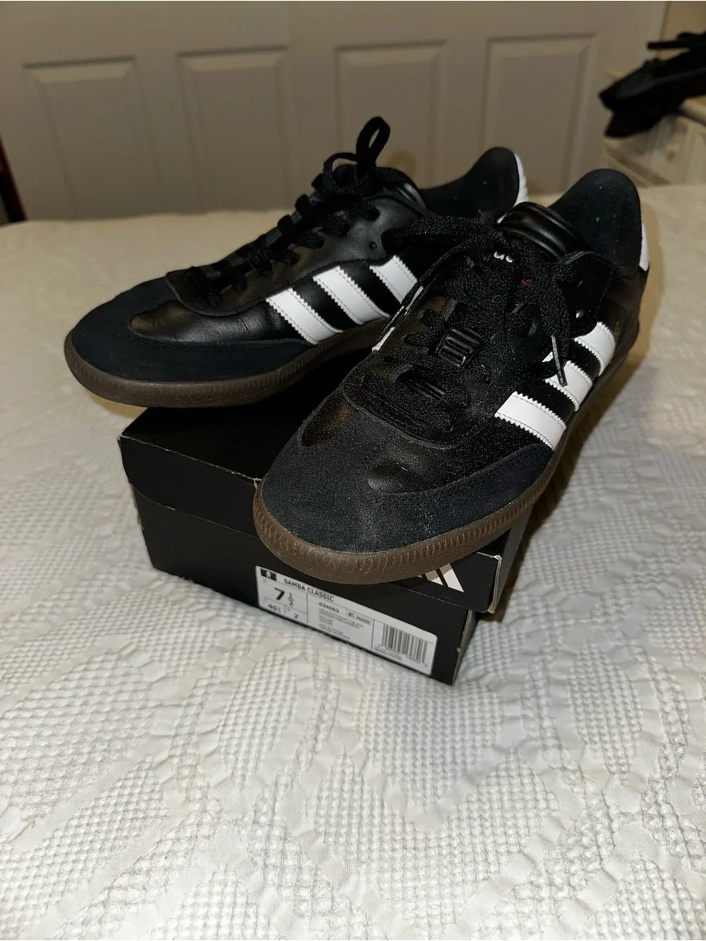 adidas Samba Men's Sneakers - Black & White